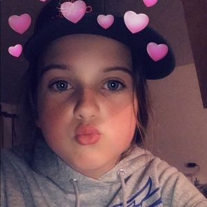 Meet your Posher, Maddie